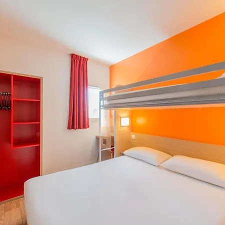 Première Classe Centre - Les Minimes 2* La Rochelle (Charente-Maritime)