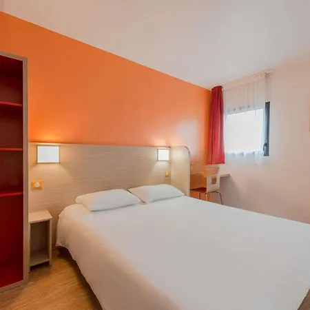 Eco Centre Les Minimes Hotel 2*