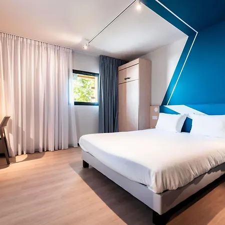 Hotel Ibis Budget Centre Les Minimes La Rochelle (Charente-Maritime)