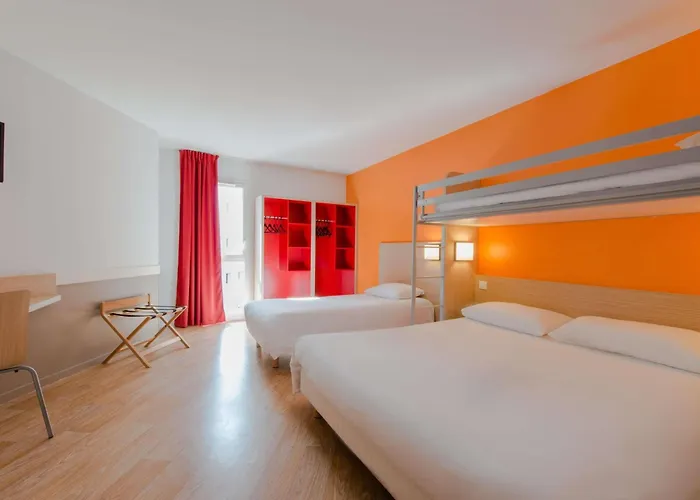 Hotel Eco Centre Les Minimes La Rochelle (Charente-Maritime)