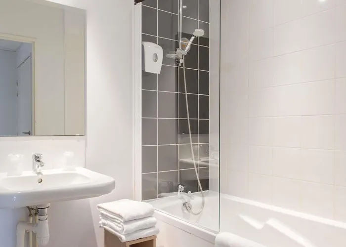 Ibis Budget Centre Les Minimes Hotel 2*