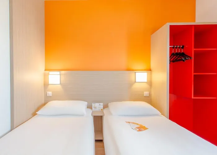 Eco Centre Les Minimes Hotel La Rochelle (Charente-Maritime)