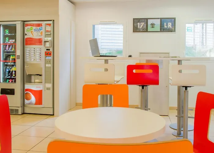 Hotel Eco Centre Les Minimes La Rochelle (Charente-Maritime)